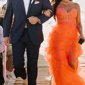 Authentic Sherri Hill style 56923 in stunning coral – Size 2.